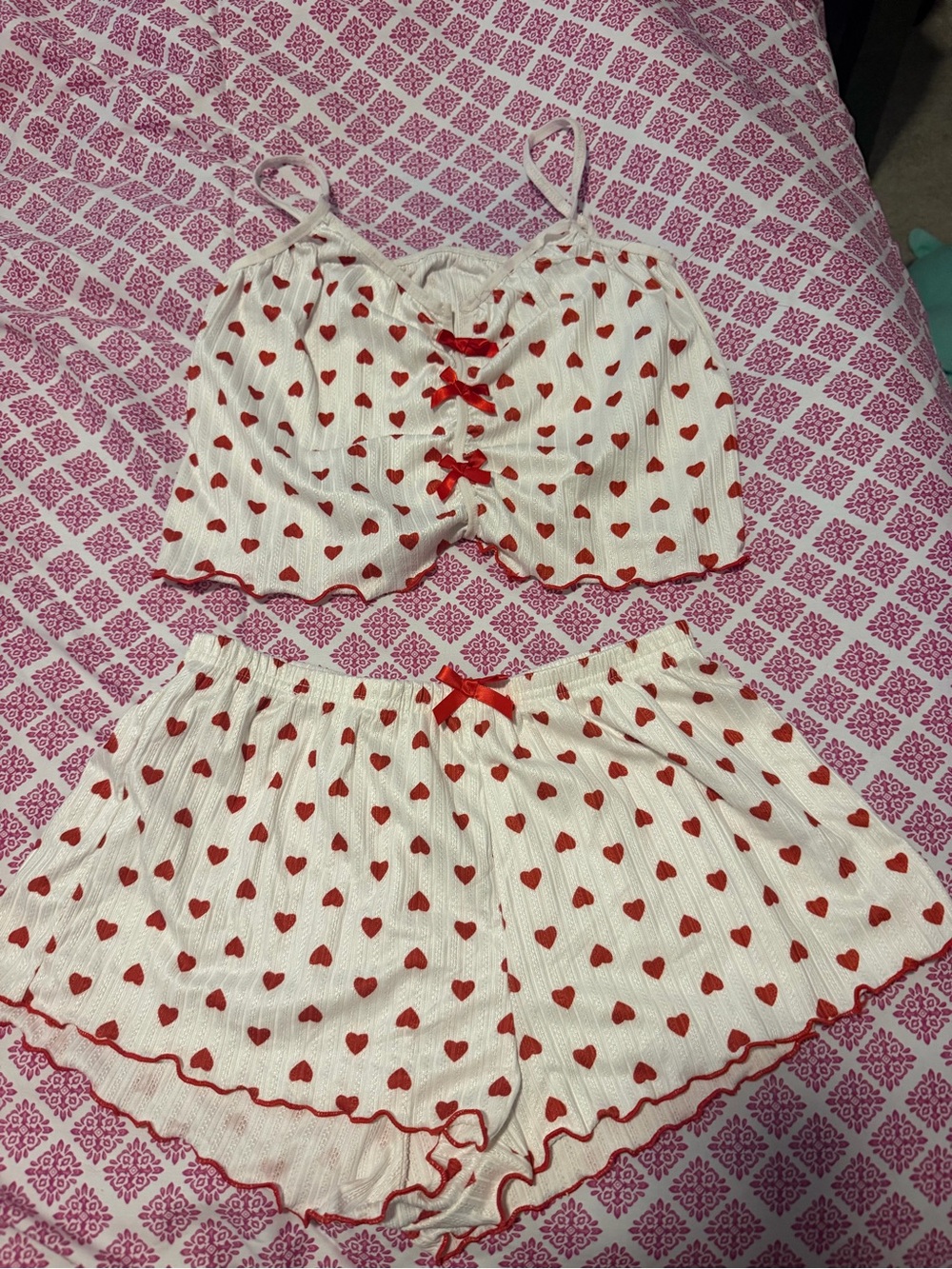 Women's Cream and Red Heart Print Sleep Set - Bralette & Shorts no brand amazon